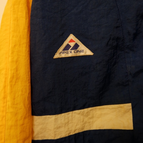 VINTAGE Notre Dame Apex One Windbreaker Jacket - Picture 3 of 7